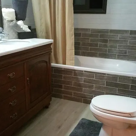 Villa Luxury 4 Bed Paphos *