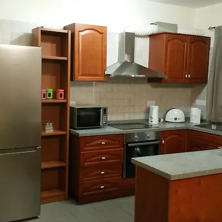 Villa Luxury 4 Bed Paphos